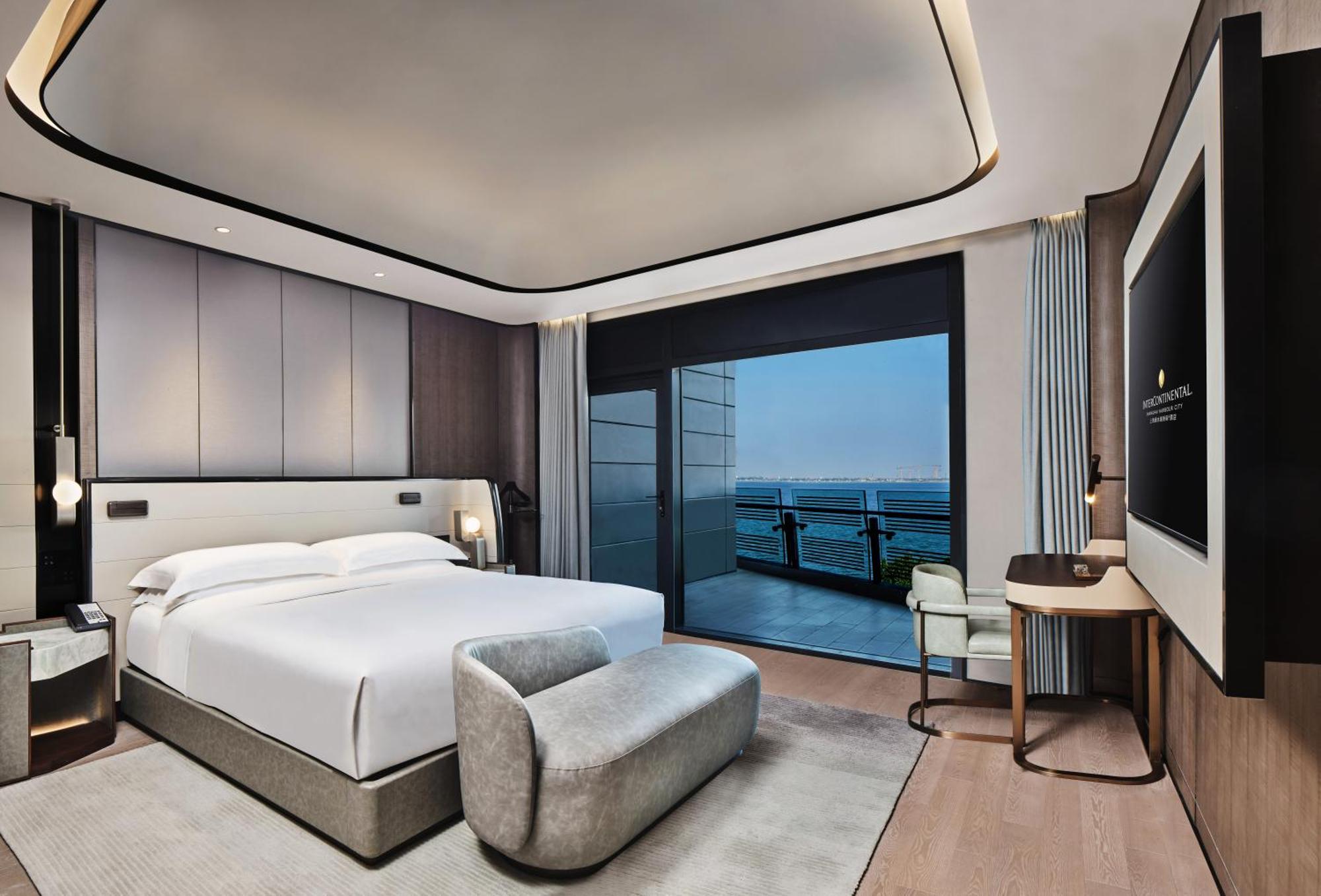 Intercontinental Shanghai Harbour City By Ihg Nanhui Exterior photo