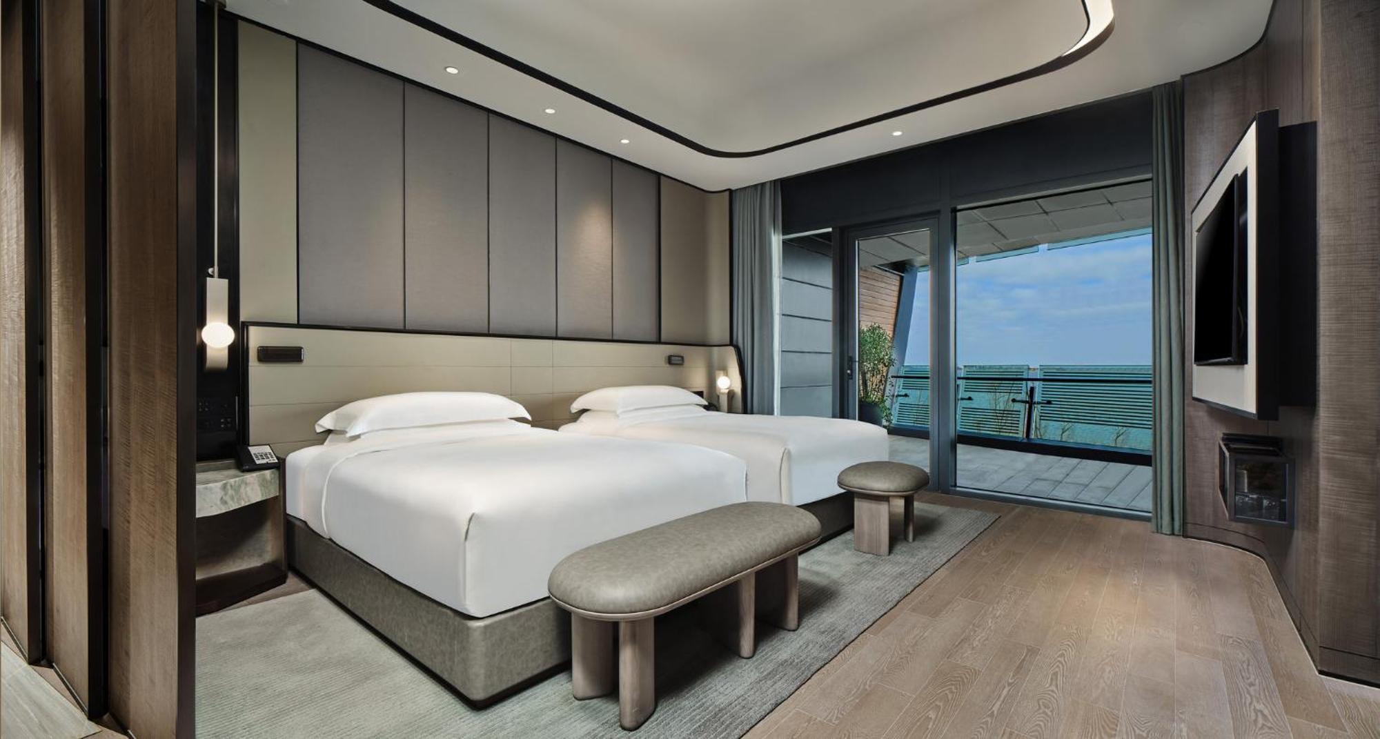 Intercontinental Shanghai Harbour City By Ihg Nanhui Exterior photo