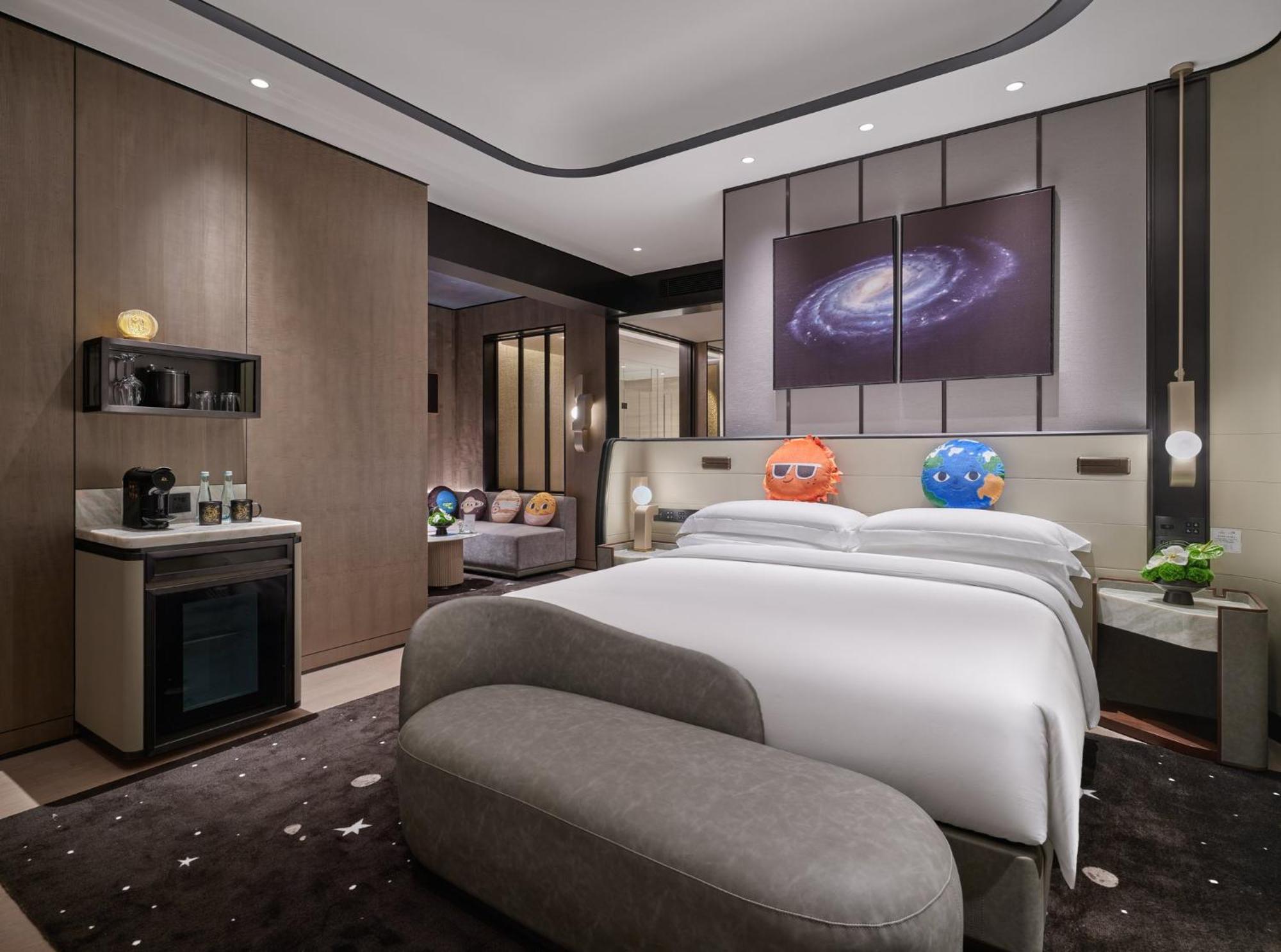 Intercontinental Shanghai Harbour City By Ihg Nanhui Exterior photo