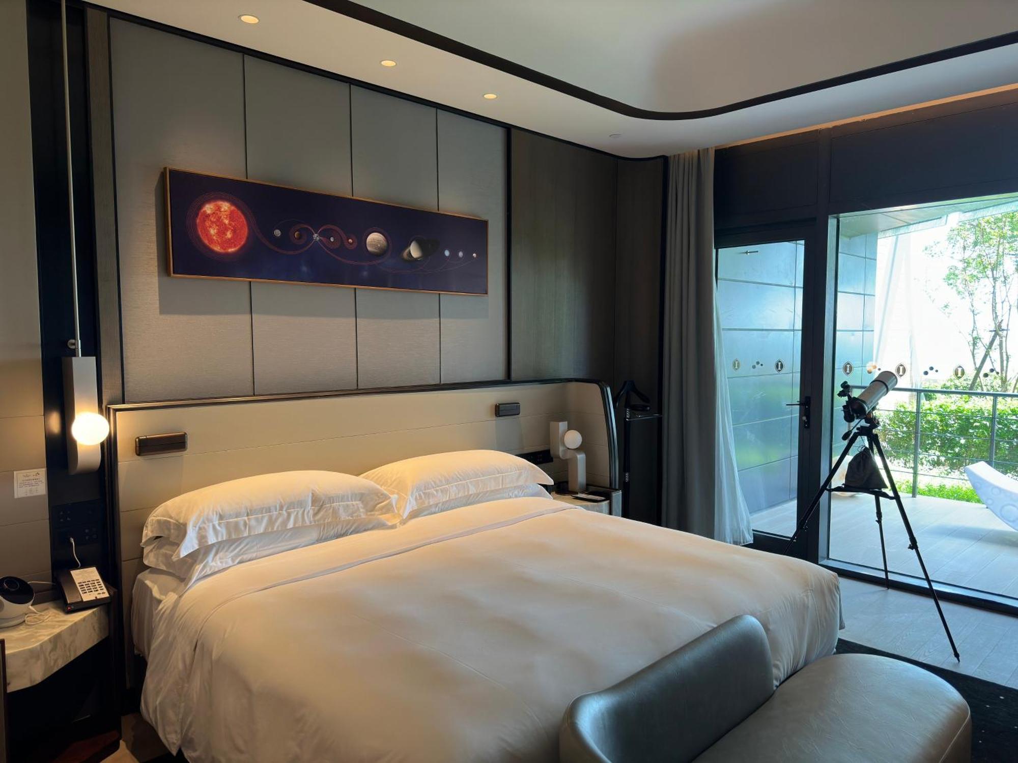 Intercontinental Shanghai Harbour City By Ihg Nanhui Exterior photo