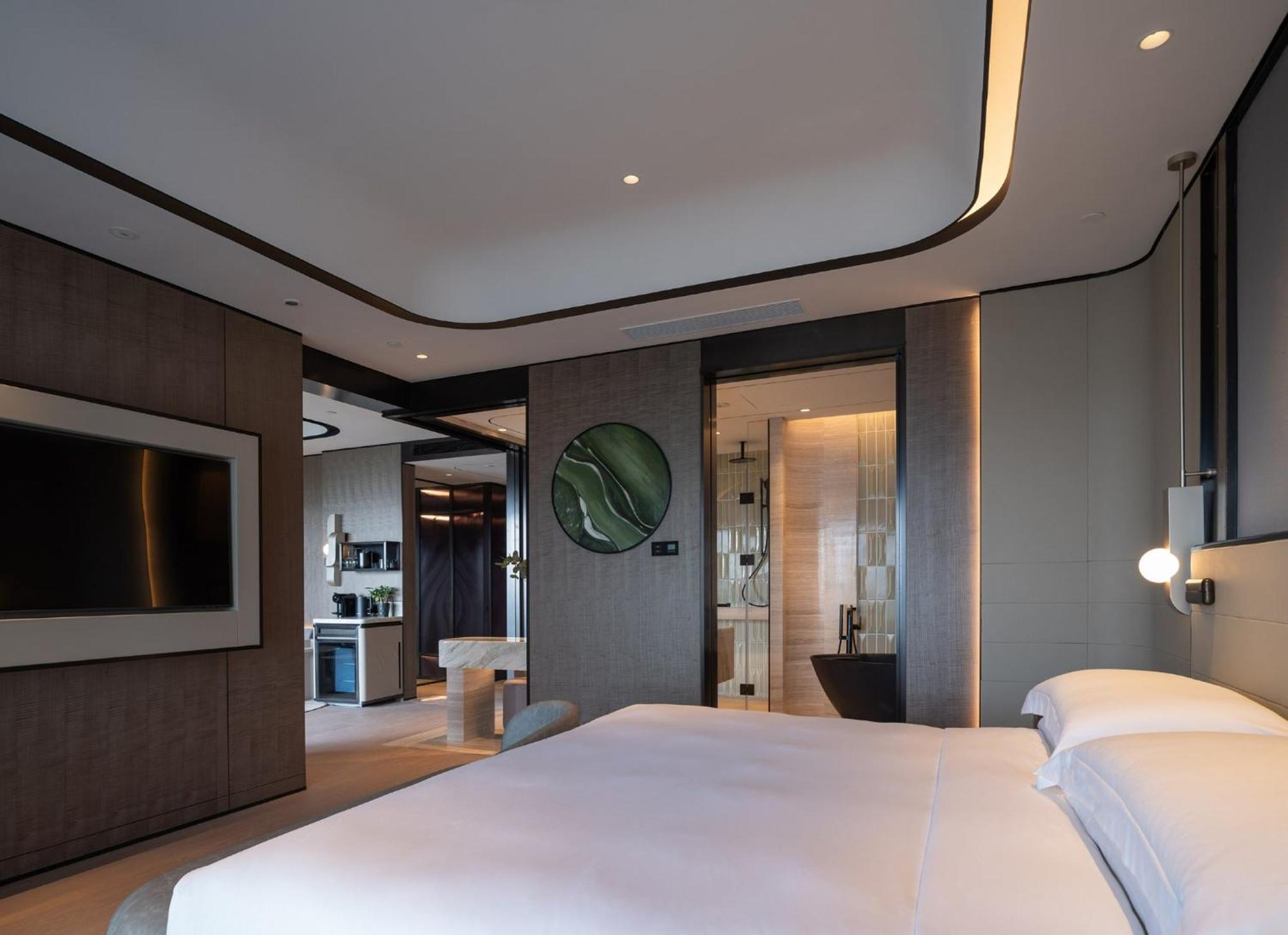 Intercontinental Shanghai Harbour City By Ihg Nanhui Exterior photo