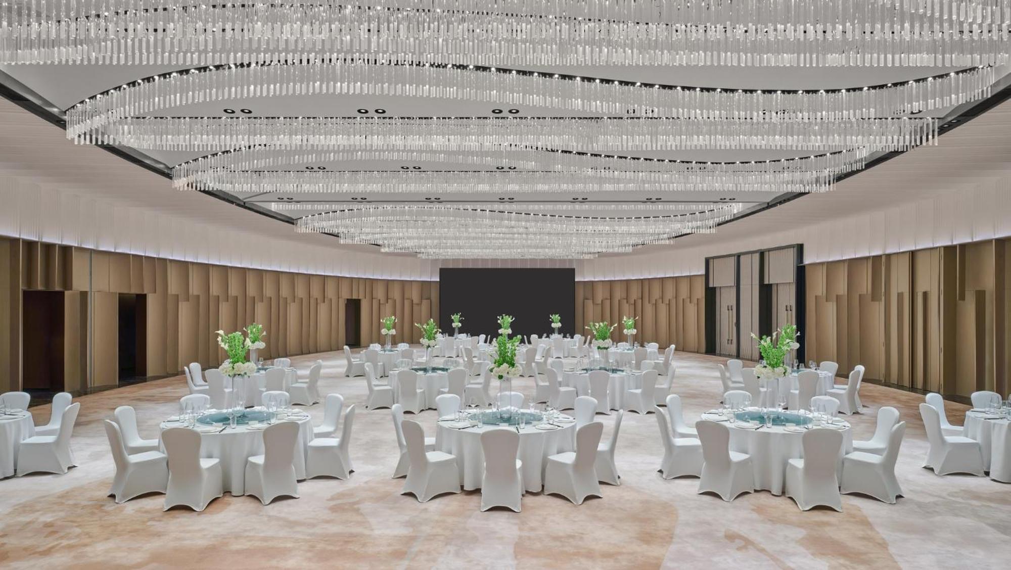 Intercontinental Shanghai Harbour City By Ihg Nanhui Exterior photo