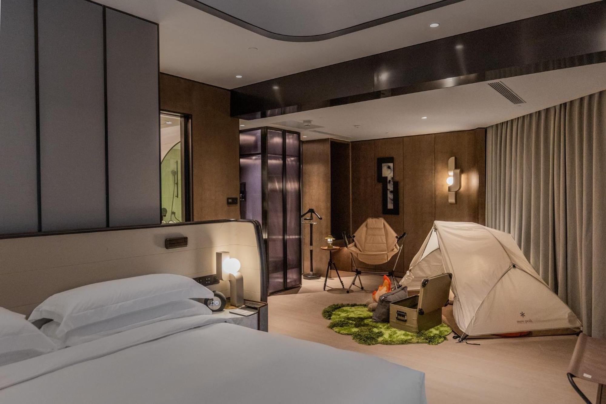 Intercontinental Shanghai Harbour City By Ihg Nanhui Exterior photo